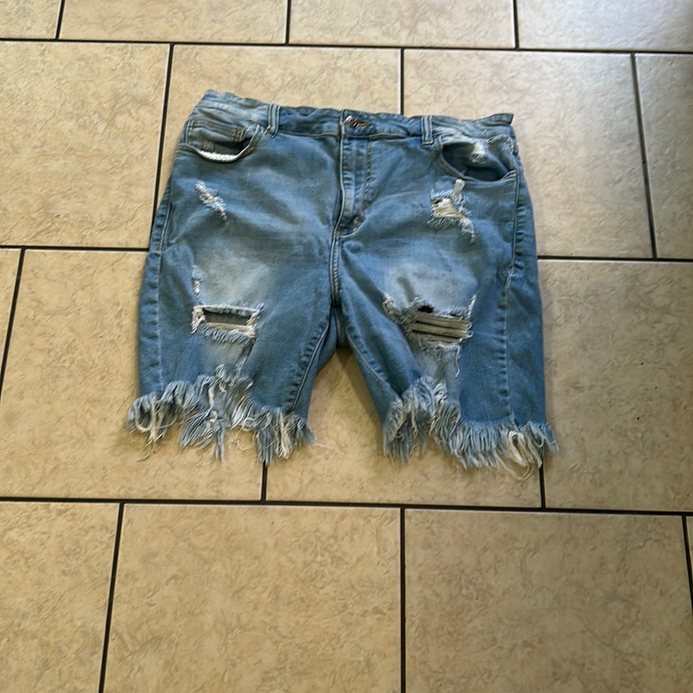 Cello shorts 2x (16/18)